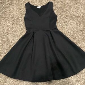 Guess Small fit and flare black v neck dress